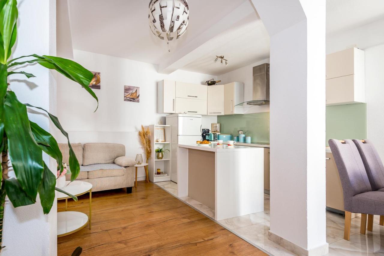 Appartement nautica à Šibenik Extérieur photo